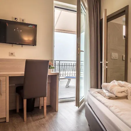 Capo Reamol Hotell