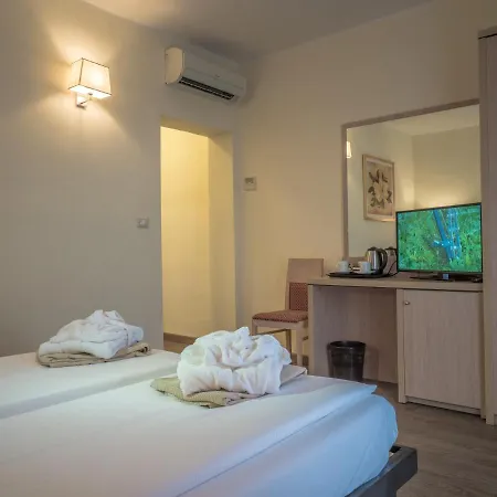 Capo Reamol Hotell
