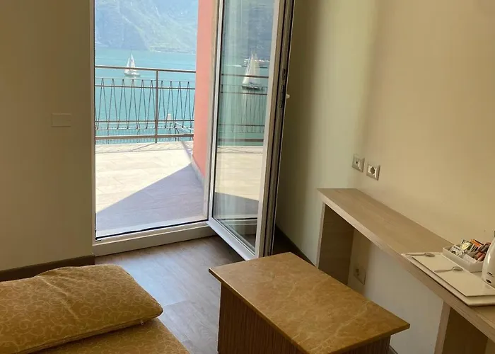 Capo Reamol Hotel Limone sul Garda