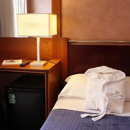 Capo Reamol מלון